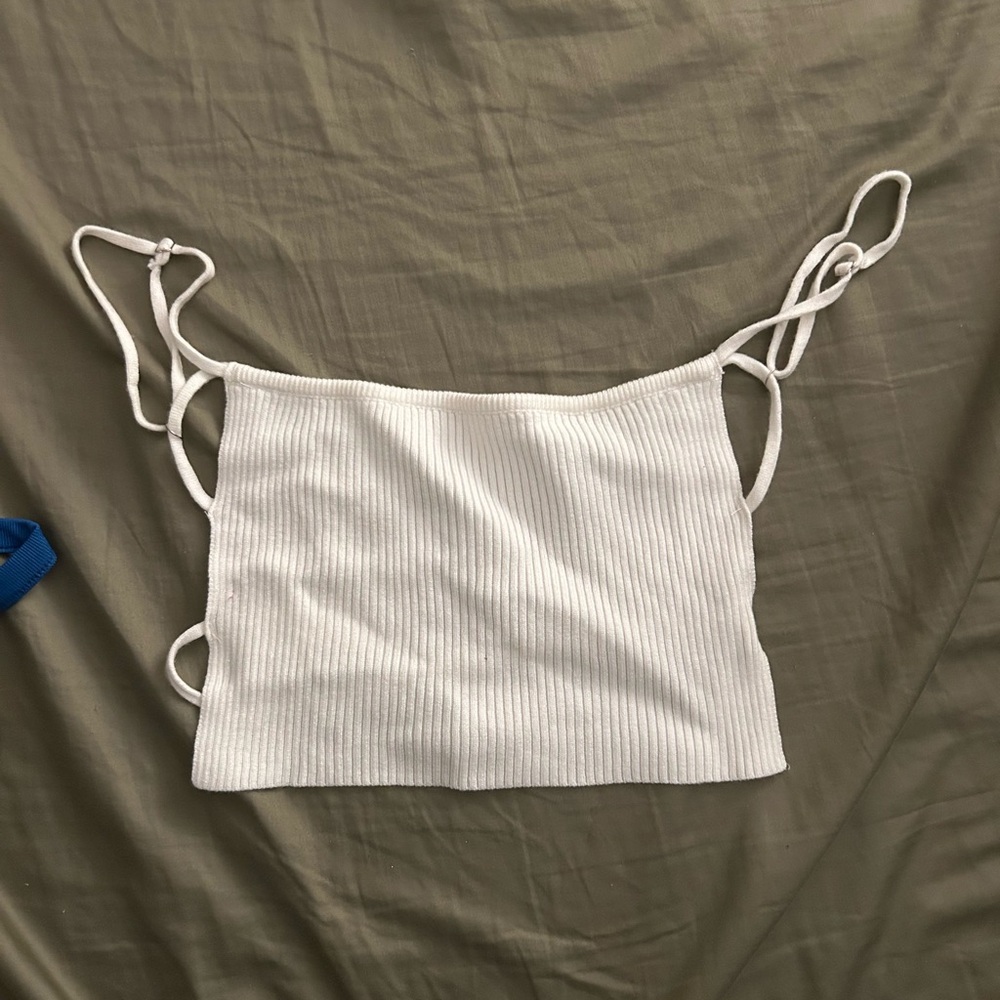 Edikted Cream Ribbed open back, NEVER WORN OUT